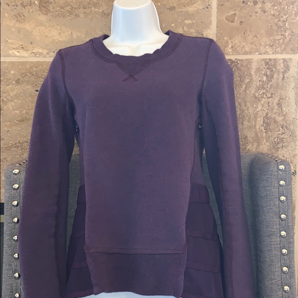 COPY - Lululemon Swetshirt